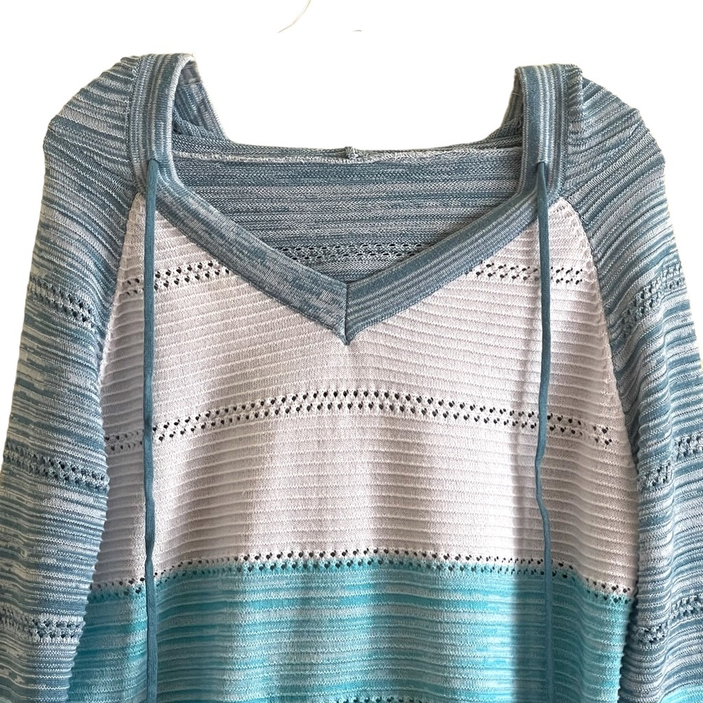 Lightweight color block blue, white & gray long sleeve striped hoodie - Picture 3 of 14